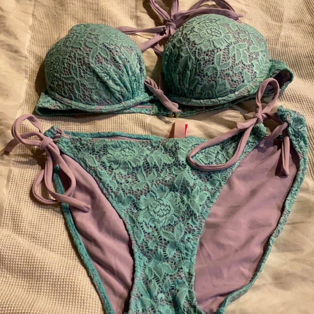 Vs bikini